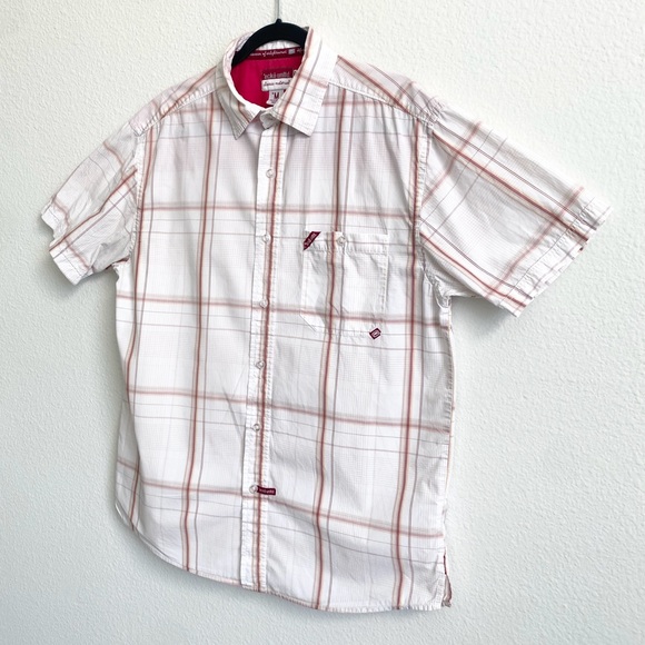 Ecko Unltd Men's White & Red Plaid Short Sleeve Button Up Pocket Shirt - Picture 4 of 11